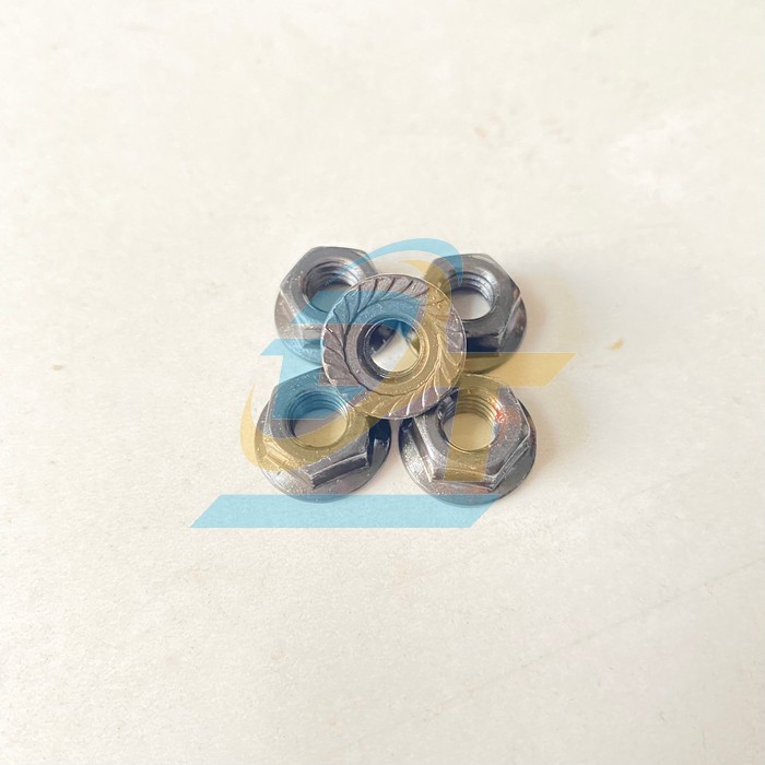 Tán liền long đền thép đen M8