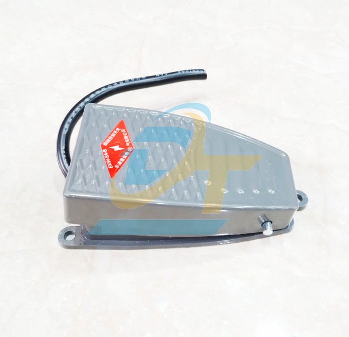 Công tắc bàn đạp 5A 220V EKW-5A-B