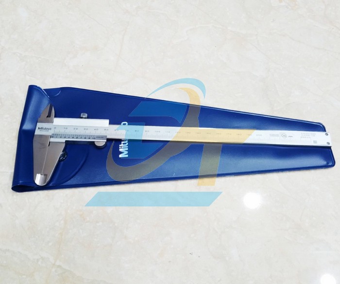 Thước cặp cơ khí 0-200mm Mitutoyo 530-108