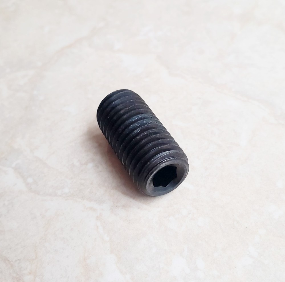 Lục giác âm thép đen (Ốc chí) M14x30 M14x30 VietNam | Giá rẻ nhất - Công Ty TNHH Thương Mại Dịch Vụ Đạt Tâm