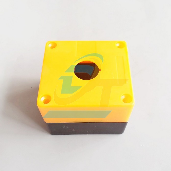 Hộp n&uacute;t nhấn 1 lỗ 72x78x65mm phi 22  VietNam | Gi&aacute; rẻ nhất - C&ocirc;ng Ty TNHH Thương Mại Dịch Vụ Đạt T&acirc;m