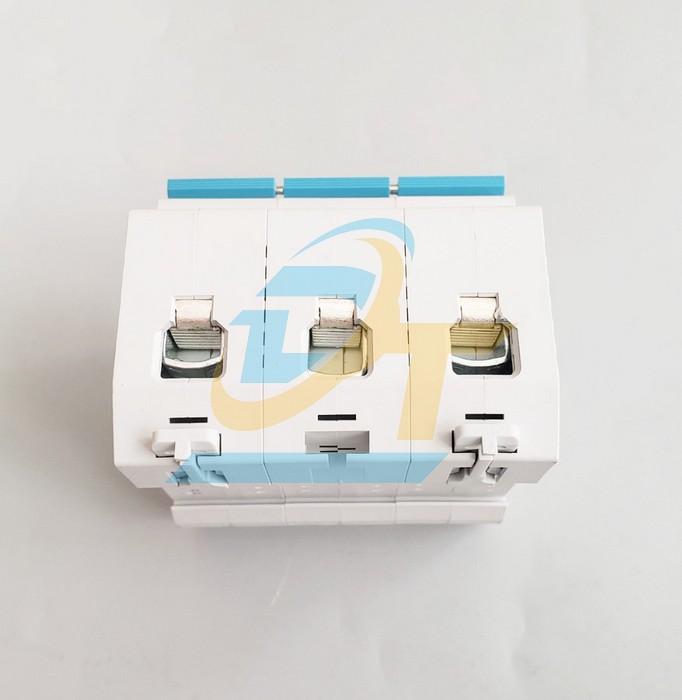 Cầu dao tự động MCB 3P 100A 10KA Shihlin BHA125  Shihlin | Giá rẻ nhất - Công Ty TNHH Thương Mại Dịch Vụ Đạt Tâm