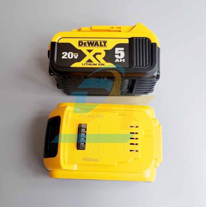 Máy siết bu lông dùng pin 20V Dewalt DCF911 DCF911 DEWALT | Giá rẻ nhất - Công Ty TNHH Thương Mại Dịch Vụ Đạt Tâm