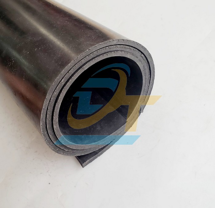 Cao su đặc lót sàn 1000x1000x5mm  VietNam | Giá rẻ nhất - Công Ty TNHH Thương Mại Dịch Vụ Đạt Tâm