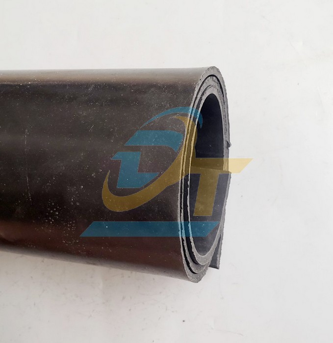 Cao su đặc lót sàn 1000x1000x5mm  VietNam | Giá rẻ nhất - Công Ty TNHH Thương Mại Dịch Vụ Đạt Tâm