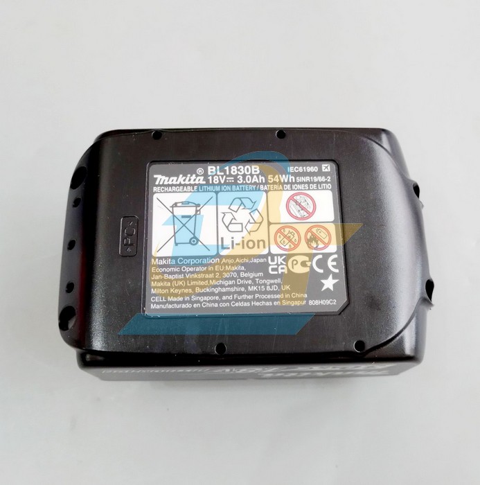 Pin 18V 3.0Ah Makita Li-Ion BL1830B (197599-5) BL1830B (197599-5) Makita | Giá rẻ nhất - Công Ty TNHH Thương Mại Dịch Vụ Đạt Tâm