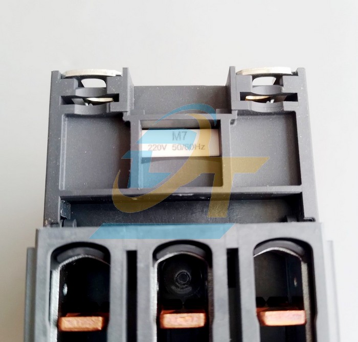 Khởi động từ 3P 40A 220V Schneider LC1D40AM7 LC1D40AM7 SCHNEIDER | Giá rẻ nhất - Công Ty TNHH Thương Mại Dịch Vụ Đạt Tâm