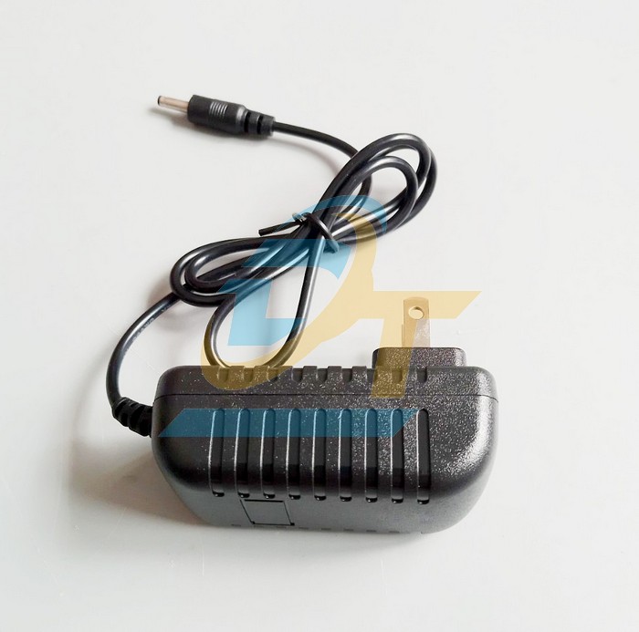 Nguồn Adapter 5V-2A đầu DC 3.5x1.35mm  China | Giá rẻ nhất - Công Ty TNHH Thương Mại Dịch Vụ Đạt Tâm
