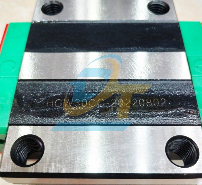 Vòng bi (Bạc đạn) trượt Hiwin HGW30CC  HIWIN | Giá rẻ nhất - Công Ty TNHH Thương Mại Dịch Vụ Đạt Tâm