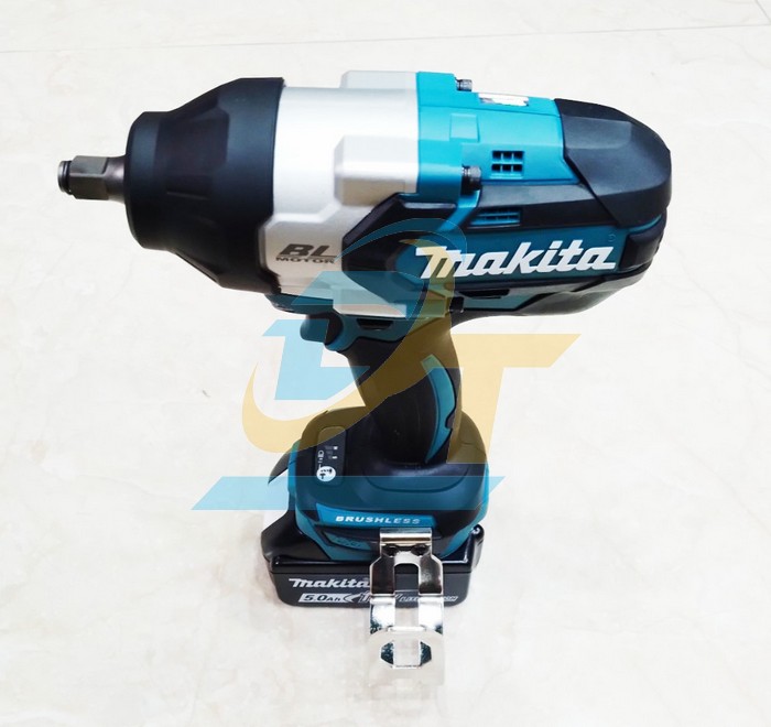 Máy siết bu lông dùng pin 18V Makita DTW1002RTJ (Kèm 2 pin 5Ah + 1 Sạc)  Makita | Giá rẻ nhất - Công Ty TNHH Thương Mại Dịch Vụ Đạt Tâm