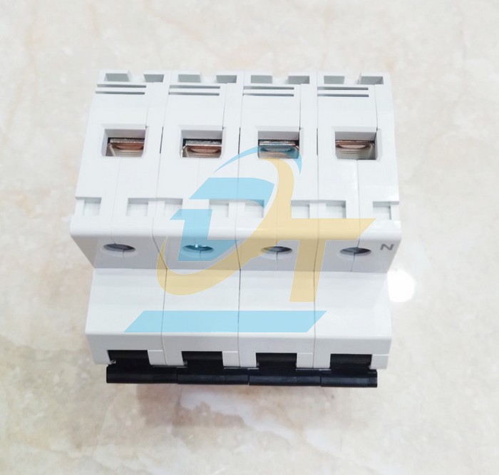 Cầu dao tự động MCB Mitsubishi BH-D6 (Type C N) 4P 50A 6kA  MITSUBISHI | Giá rẻ nhất - Công Ty TNHH Thương Mại Dịch Vụ Đạt Tâm