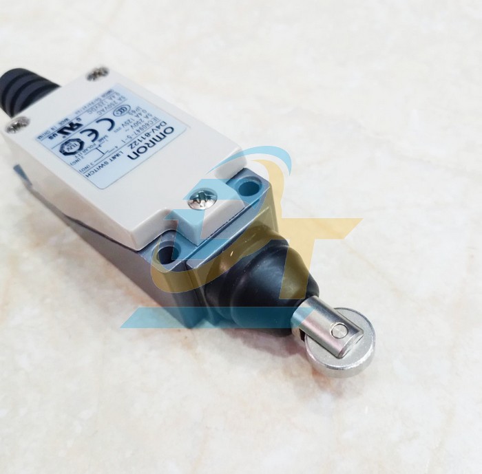 Công tắc hành trình Omron D4V-8112Z  Omron | Giá rẻ nhất - Công Ty TNHH Thương Mại Dịch Vụ Đạt Tâm