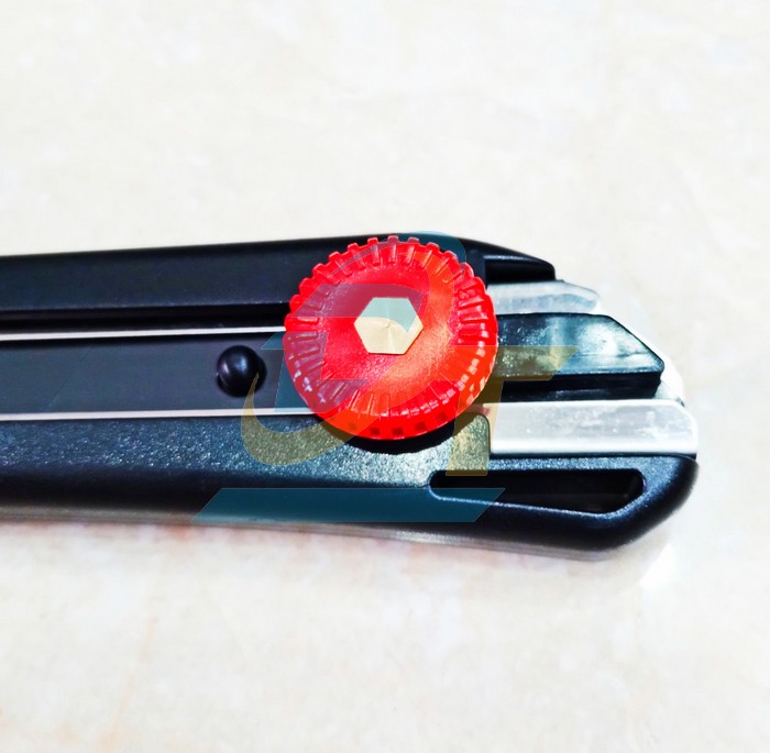Dao rọc giấy công nhiệp 18mm Stacom E112C  STACOM | Giá rẻ nhất - Công Ty TNHH Thương Mại Dịch Vụ Đạt Tâm
