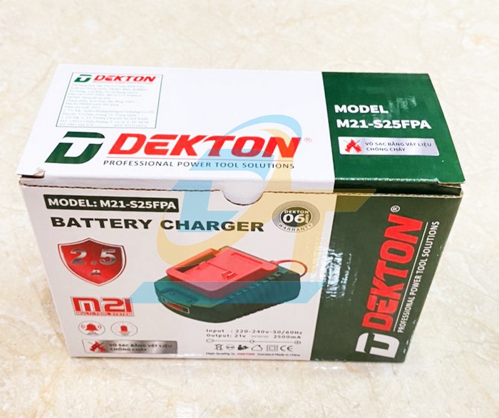 Sạc pin 21V 2.5A Dekton M21-S25FPA  DEKTON | Giá rẻ nhất - Công Ty TNHH Thương Mại Dịch Vụ Đạt Tâm