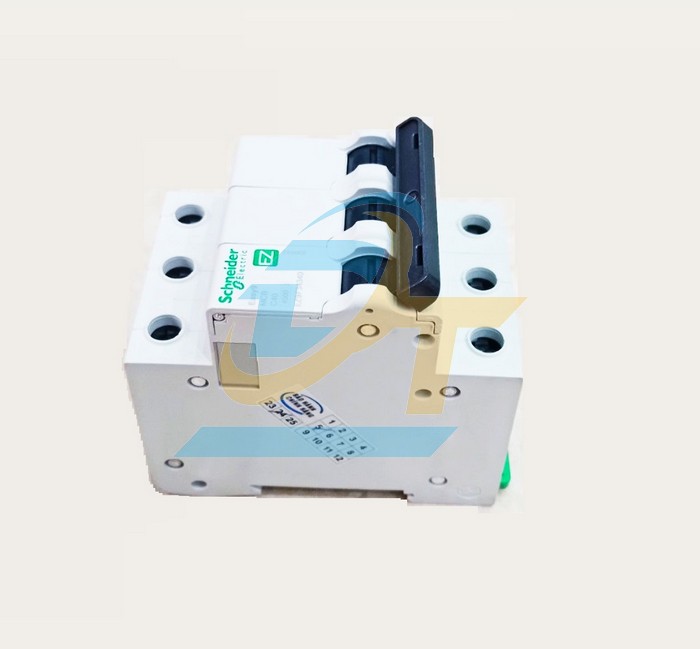 Cầu dao tự động MCB Easy9 3P 40A 4.5kA Schneider EZ9F34340  SCHNEIDER | Giá rẻ nhất - Công Ty TNHH Thương Mại Dịch Vụ Đạt Tâm