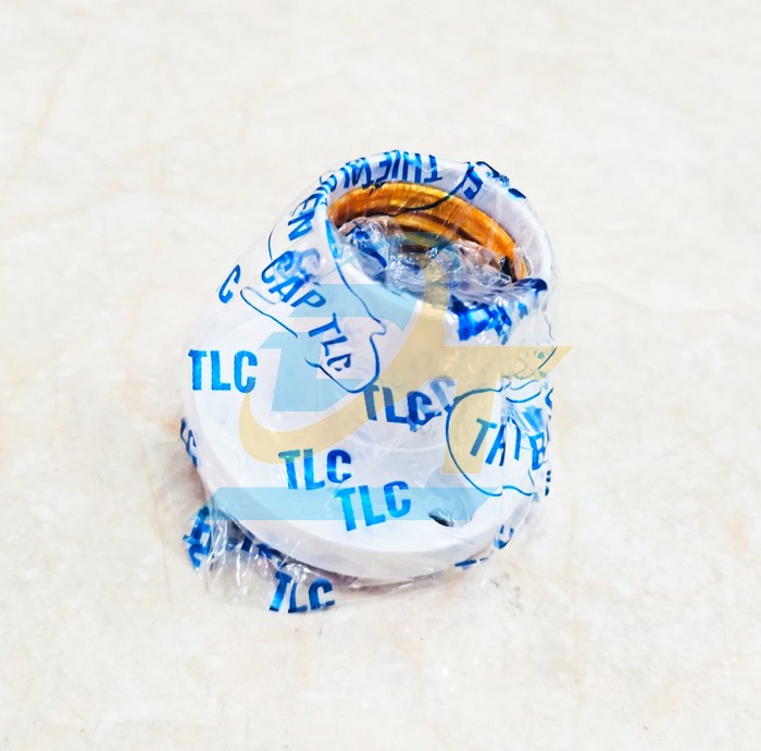 Đui đèn thẳng gắn tường E27 TLC - Màu trắng  TLC | Giá rẻ nhất - Công Ty TNHH Thương Mại Dịch Vụ Đạt Tâm