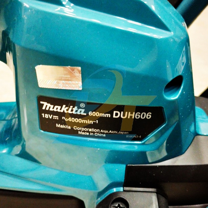 Máy tỉa hành rào dùng pin 180V Makita DUH606RT (Kèm 1 Pin 5.0Ah + 1 Sạc)  Makita | Giá rẻ nhất - Công Ty TNHH Thương Mại Dịch Vụ Đạt Tâm