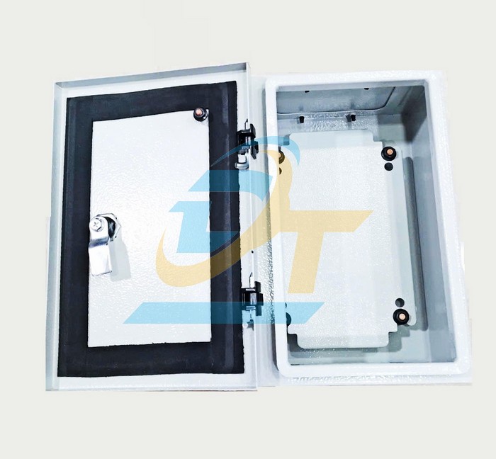 Vỏ tủ điện sắt 300x200x150 tole 1.2mm  VietNam | Giá rẻ nhất - Công Ty TNHH Thương Mại Dịch Vụ Đạt Tâm
